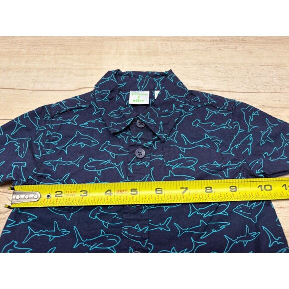 Peanut & Ollie Boys Short Sleeve Shark-Print Shirt Button Down Size: 6/9 M - Picture 7 of 8